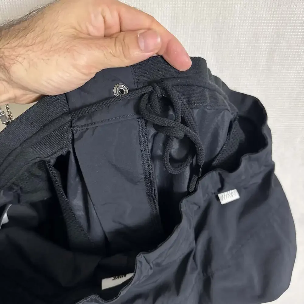 Nike Men's Size 32 Black Nylon Sportswear Style Essentials Utility Pants